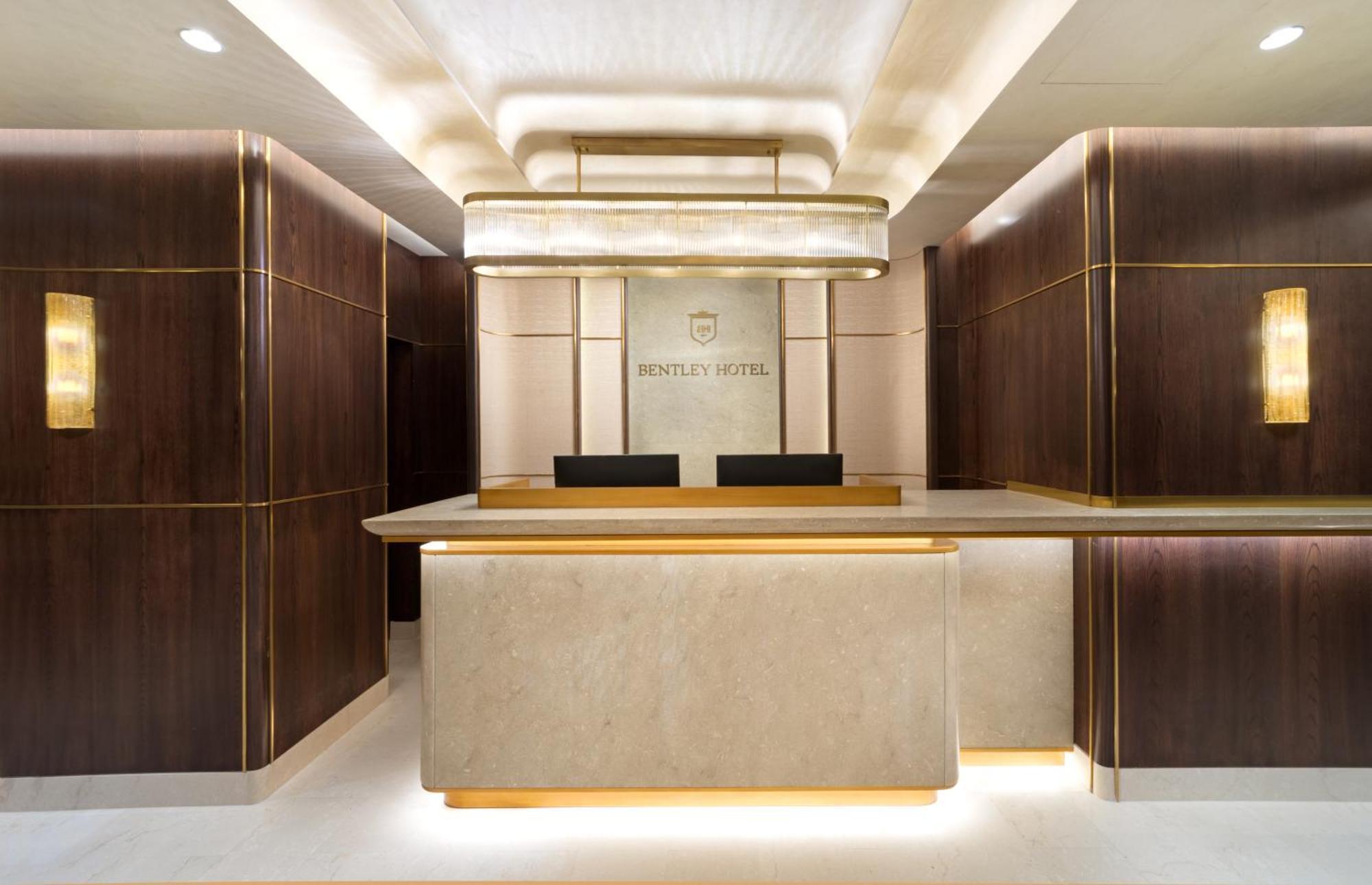 Bentley Hotel Old City-Special Class Istanbul Bagian luar foto The hotel's reception